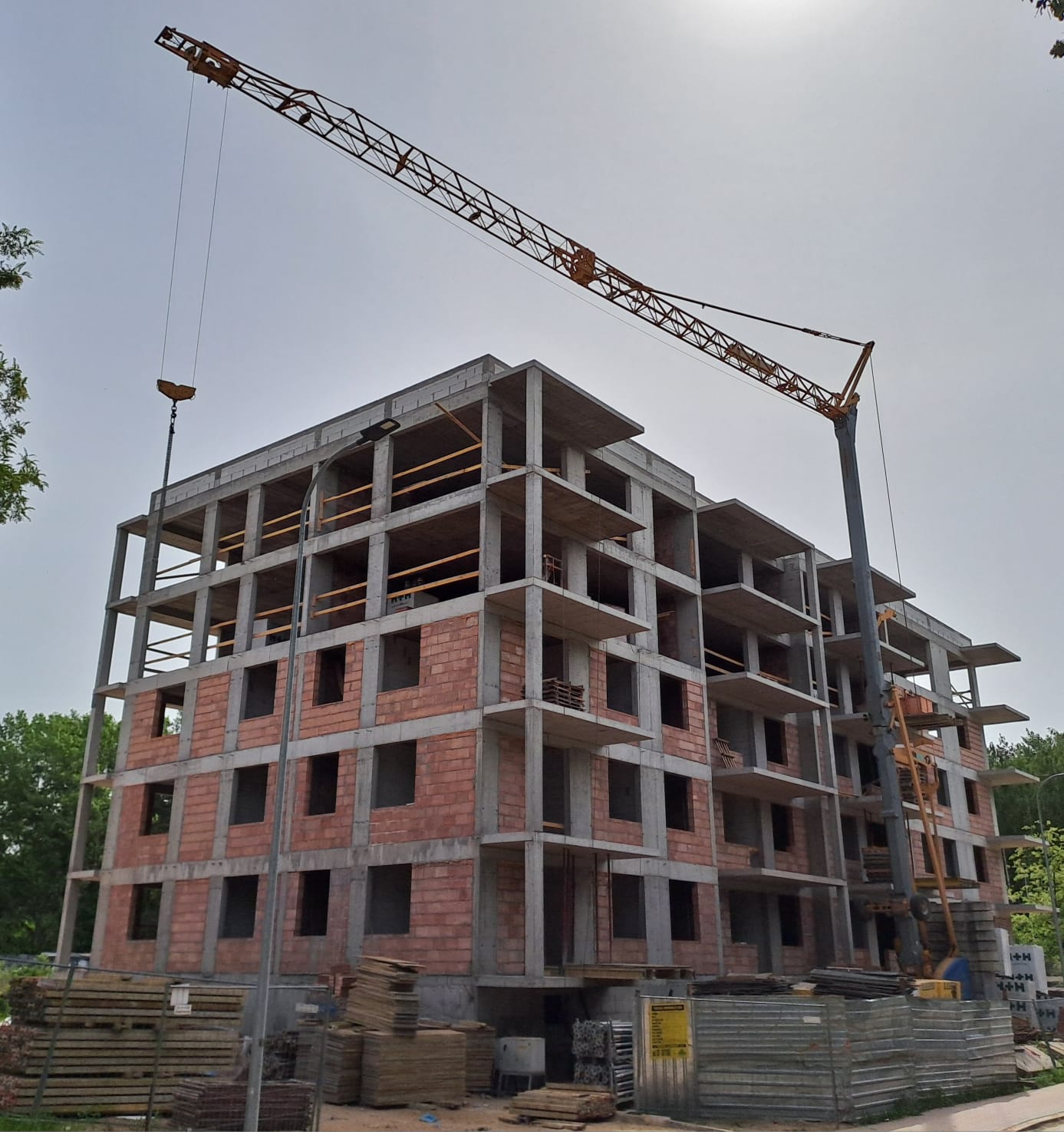 blok - stan surowy - żelbety